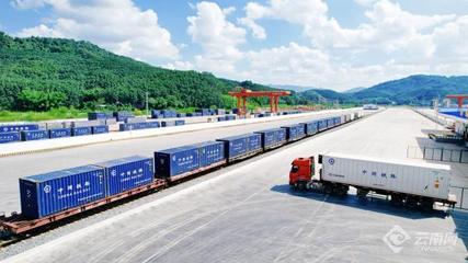 中老鐵路 國際物流新動脈 日均逾1500噸鮮活貨物跨境流動