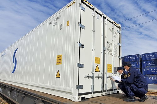 中老鐵路國際貨運(yùn)物流運(yùn)營滿月，昆明海關(guān)監(jiān)管進(jìn)出口貨物總值突破6億元